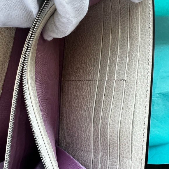 Gucci Beige Shoulder Bag - Picture 14 of 16